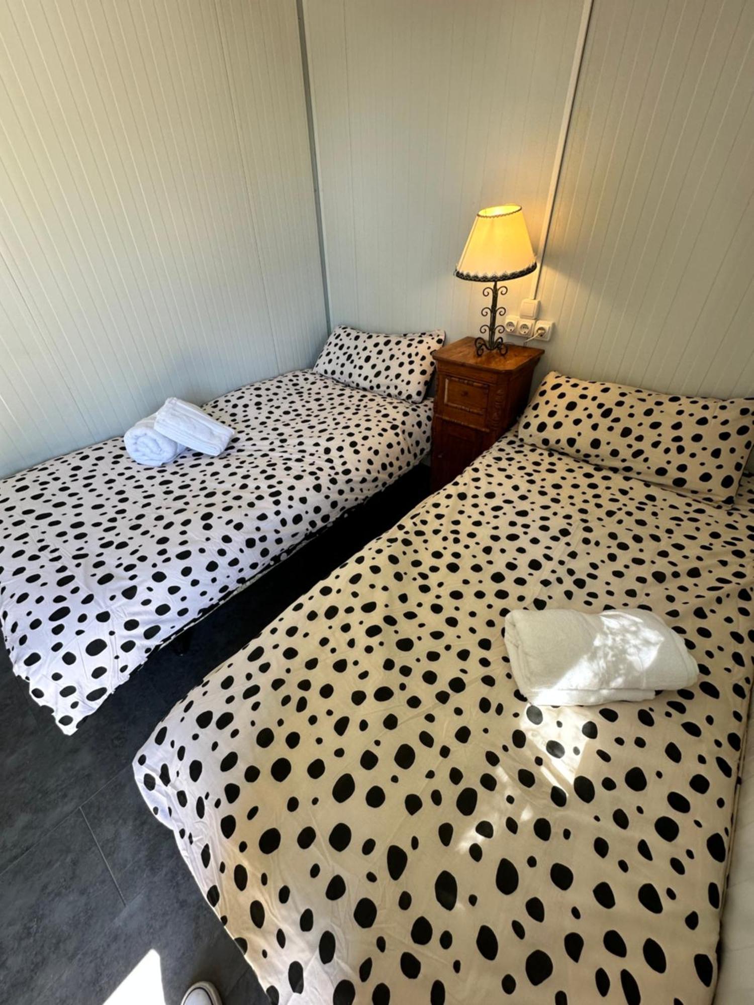 Bungalow Golosina Torrelaguna Ngoại thất bức ảnh
